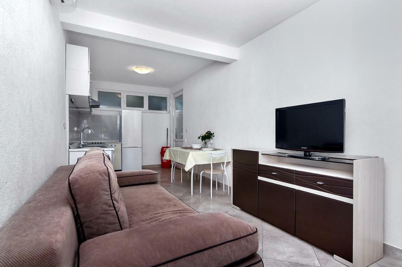 Apartmani Nikola Zastrazisce Exterior photo