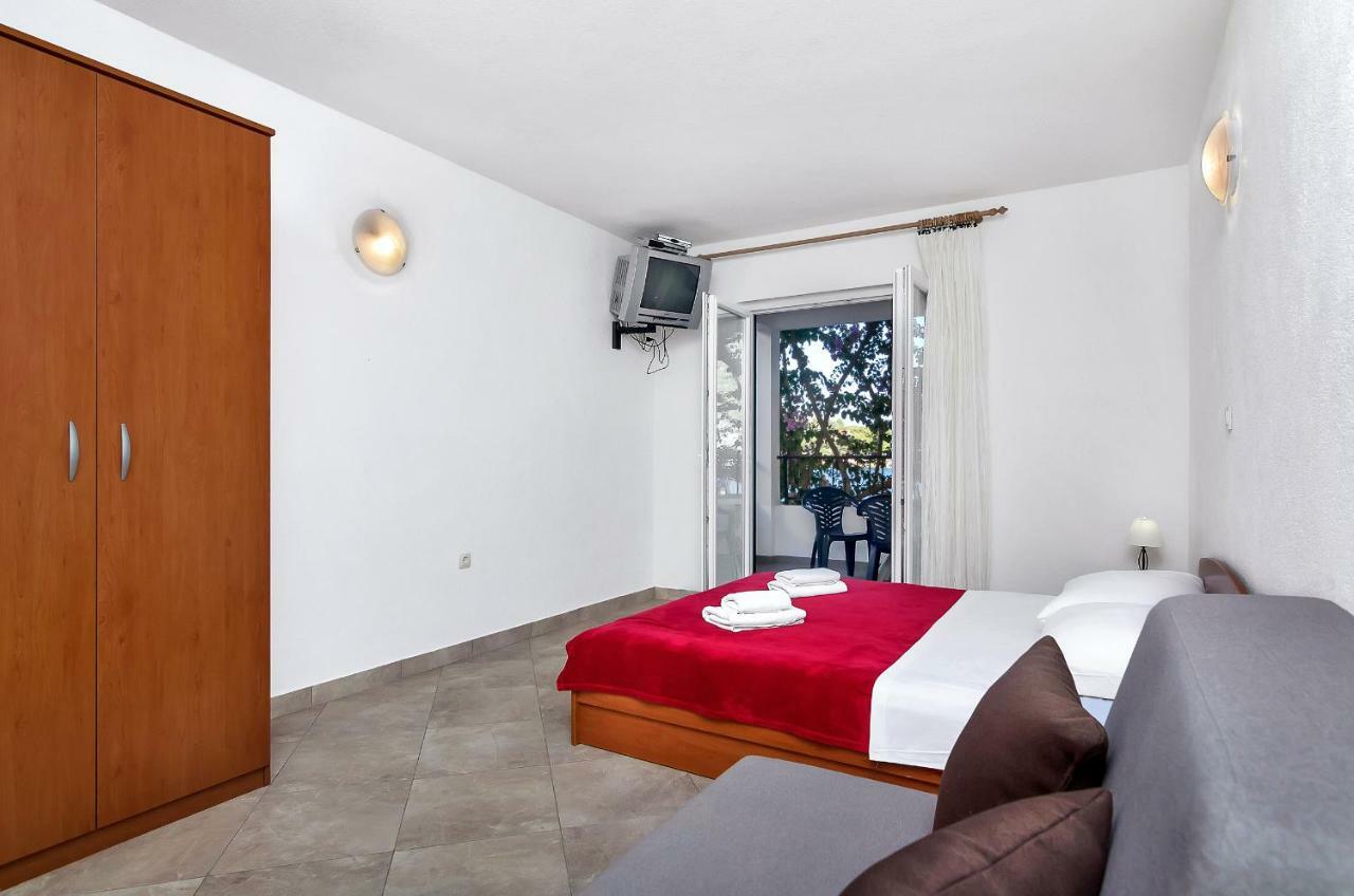 Apartmani Nikola Zastrazisce Exterior photo